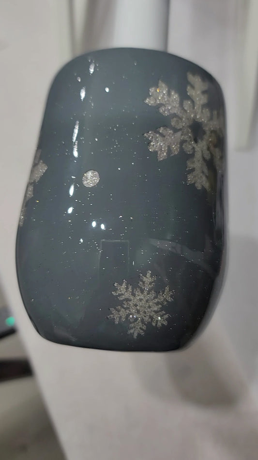 Grey Snowflake Peak-a-Boo Tumbler